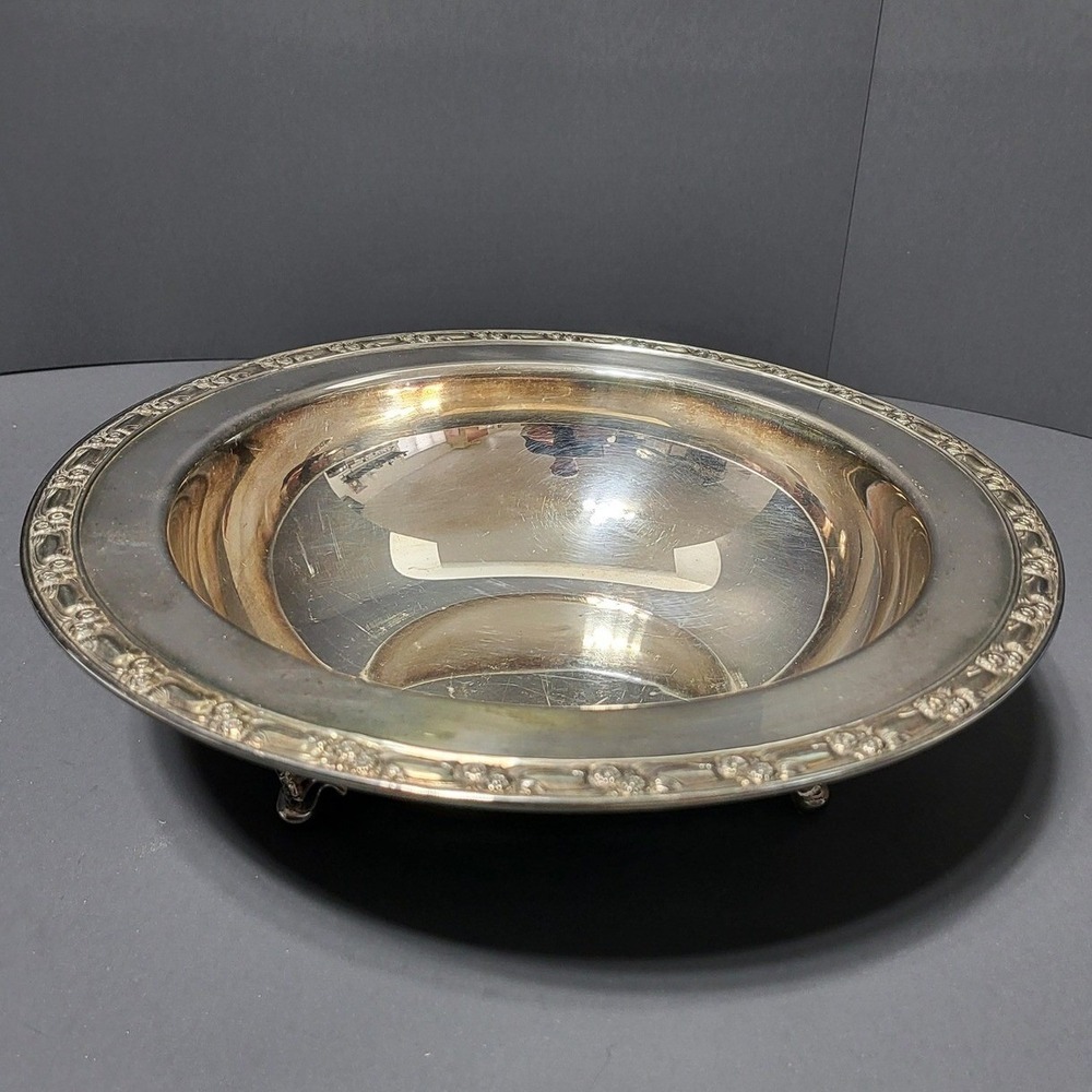 Oneida Silversmiths Silverplated Holloware Footed Serving Bowl‎